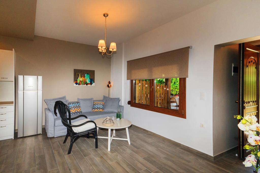 Kissos Apartments ブアブロウ エクステリア 写真